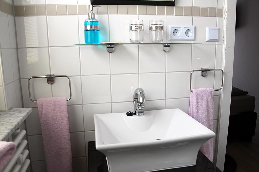 Pension Zur Brandung Busum Room photo